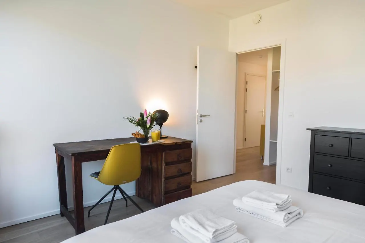 Cosy Voltaire Residence Brussels Apartment